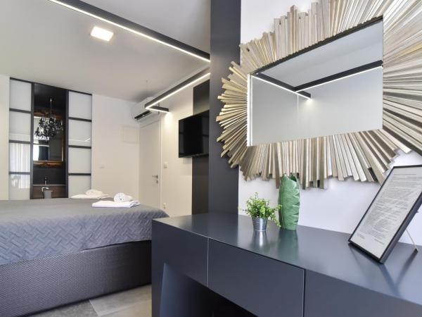 Mido Rooms : photo 2 de la chambre chambre double supérieure