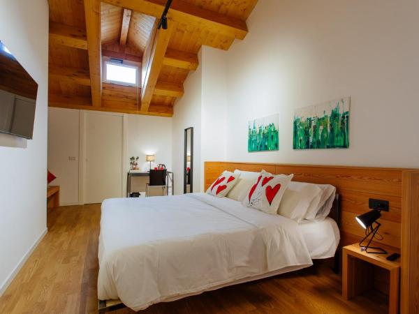 Dadi Home : photo 8 de la chambre chambre double avec salle de bains privative