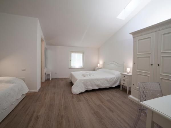 Agriturismo Corte Rondinella : photo 3 de la chambre chambre quadruple