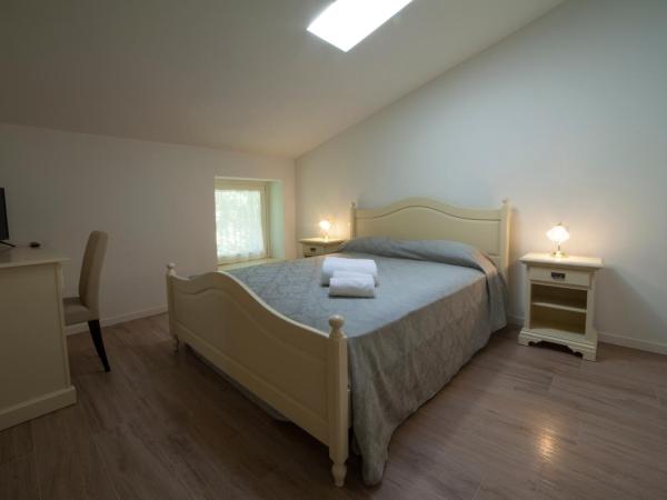 Agriturismo Corte Rondinella : photo 3 de la chambre chambre deluxe