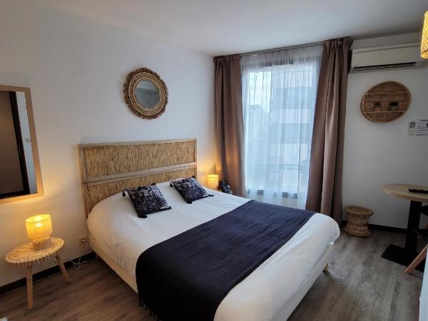 Le Relais du Valois Cognac Centre : photo 6 de la chambre chambre double