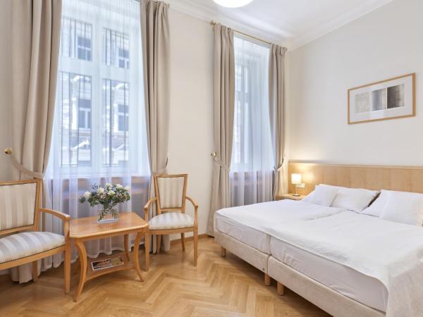 Hotel Palatin : photo 1 de la chambre chambre double confort