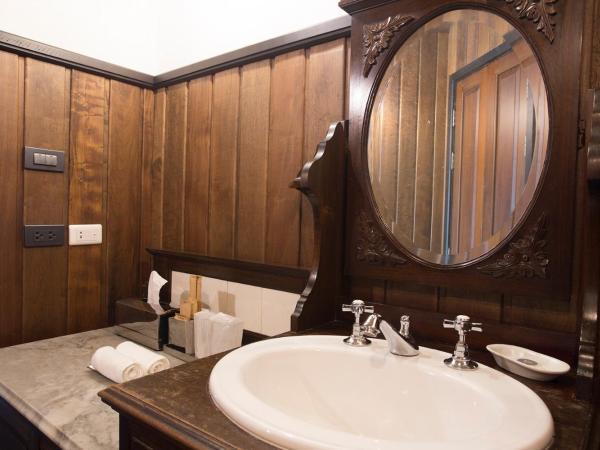 1905 Heritage Corner : photo 7 de la chambre chambre supérieure lit queen-size