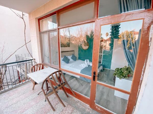 CityHub : photo 2 de la chambre chambre double avec balcon