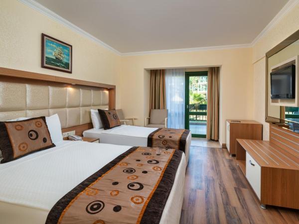 Oz Hotels Incekum Beach : photo 3 de la chambre chambre double standard