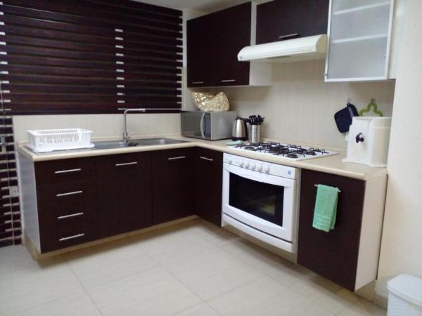SKY INN Acapulco Y condominio mediterrane : photo 4 de la chambre chambre familiale