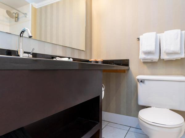 Sandman Hotel Vancouver Airport : photo 5 de la chambre suite studio 1 lit king-size avec kitchenette