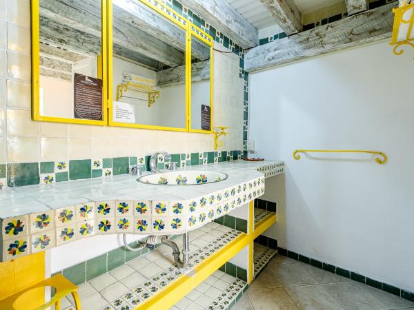 Ayenda Meson de San Sebastian : photo 5 de la chambre chambre triple standard