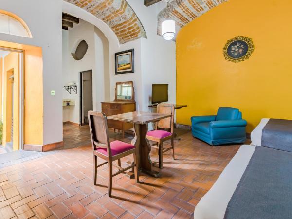 Ayenda Meson de San Sebastian : photo 8 de la chambre chambre quadruple standard