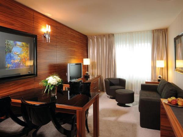 Maritim Hotel München : photo 2 de la chambre suite junior
