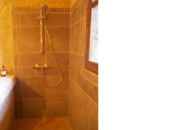 La Tour Beauvoir : photo 4 de la chambre appartement avec terrasse