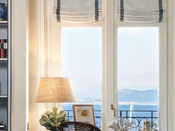 Rocco Forte Villa Igiea : photo 4 de la chambre suite lit king-size - vue sur mer