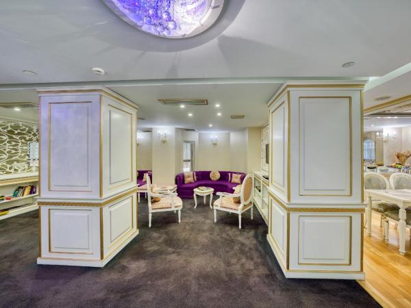 Crowne Plaza Istanbul - Old City, an IHG Hotel : photo 8 de la chambre chambre lit king-size club - accès au salon club