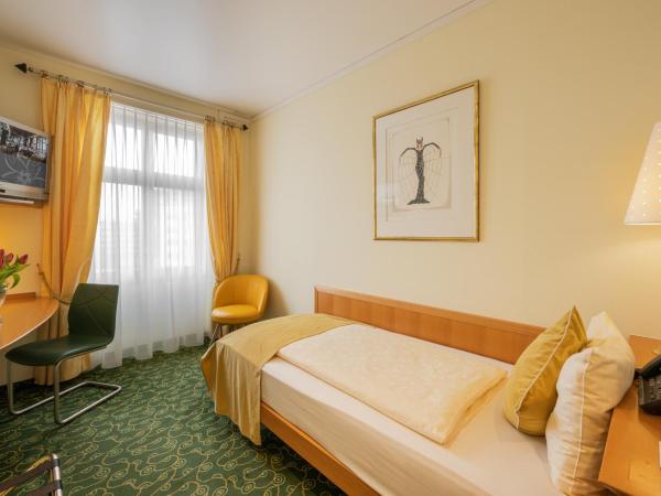 GAIA Hotel Basel - the sustainable 4 star hotel : photo 8 de la chambre chambre simple eco