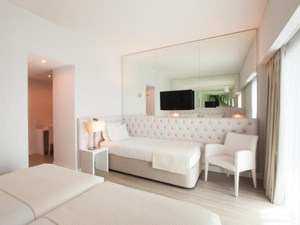 Lutecia Smart Design Hotel : photo 2 de la chambre chambre triple standard (maximum 3 personnes)