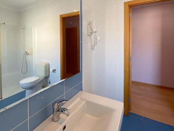 Hotel Hebe Peniche : photo 3 de la chambre chambre lits jumeaux