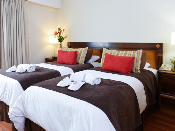 Argenta Tower Hotel & Suites : photo 2 de la chambre chambre lits jumeaux standard