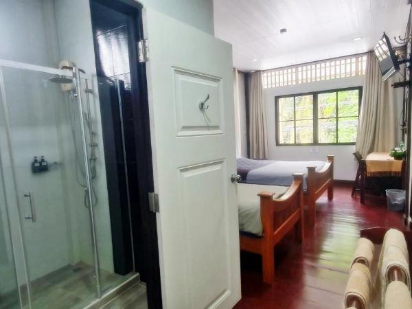 OB ARUN House : photo 6 de la chambre chambre triple avec salle de bains privative