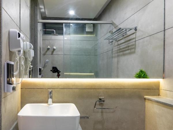 Iris Suites : photo 7 de la chambre chambre deluxe