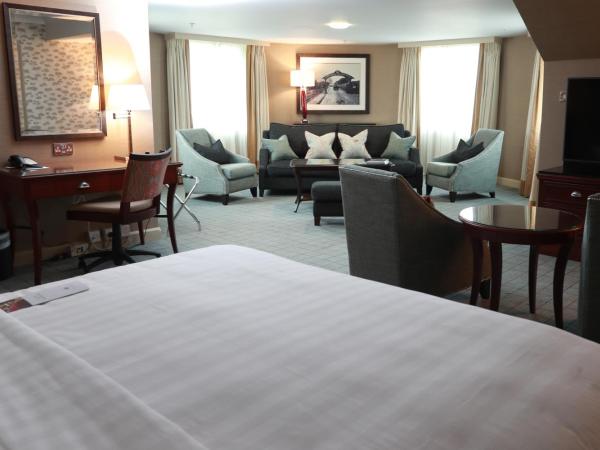 Dalmahoy Hotel & Country Club : photo 1 de la chambre suite junior tourelle