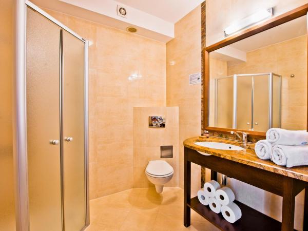 Olymp II : photo 4 de la chambre chambre lits jumeaux avec balcon