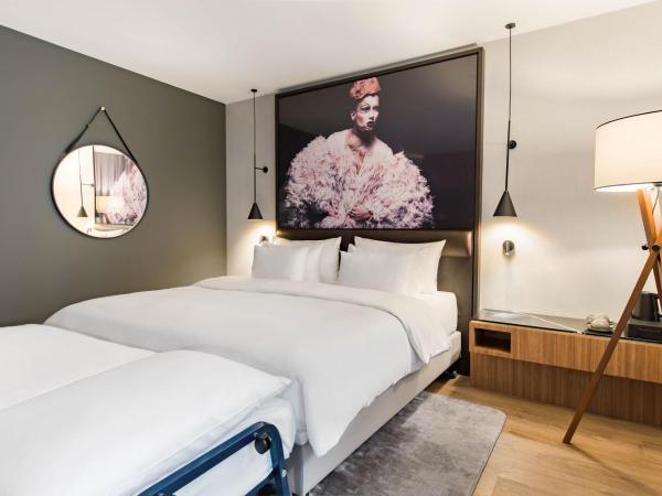 Radisson Collection Hotel, Berlin : photo 2 de la chambre chambre familiale