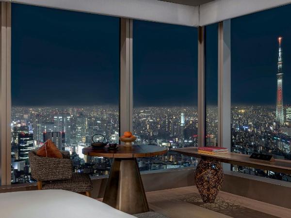 Four Seasons Hotel Tokyo at Otemachi : photo 3 de la chambre chambre studio lit king-size