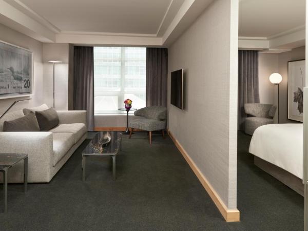 SoHo Hotel Toronto : photo 6 de la chambre suite lit king-size exécutive premier