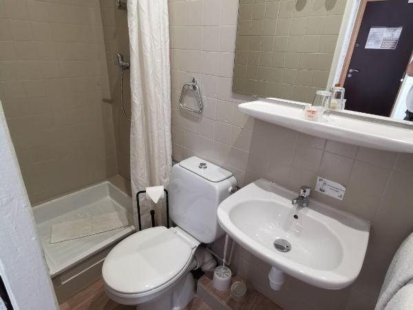 Hôtel Select : photo 6 de la chambre chambre simple