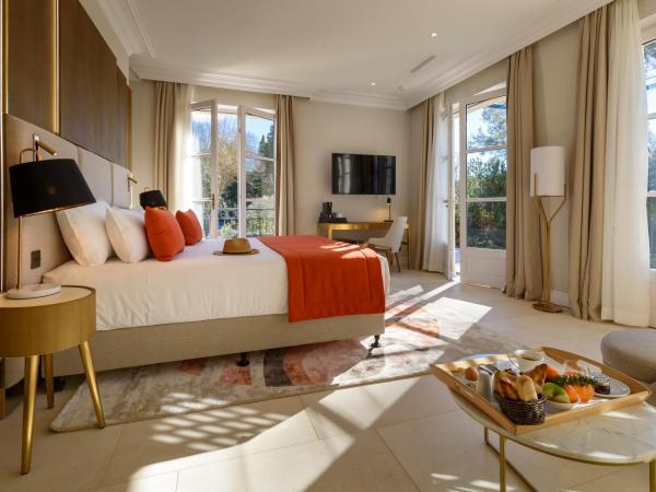 Domaine de Valmouriane : photo 3 de la chambre suite prestige avec jardin