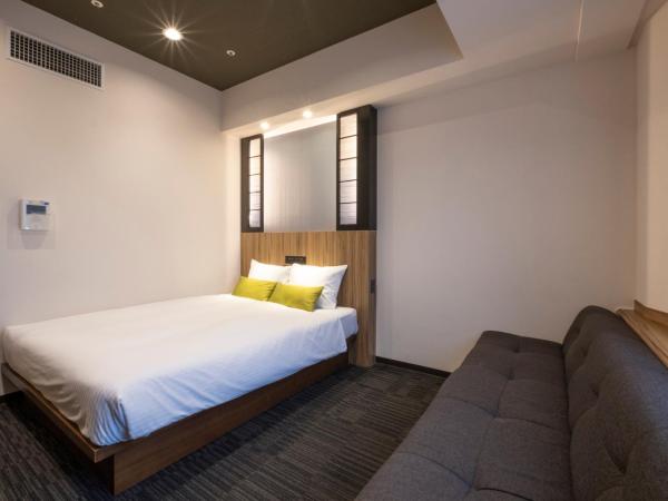 Hundred Stay Tokyo Shinjuku : photo 2 de la chambre chambre double confort - ménage tous les 4 jours