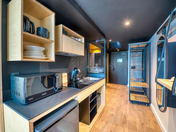 COWOOL AVIGNON : photo 2 de la chambre studio