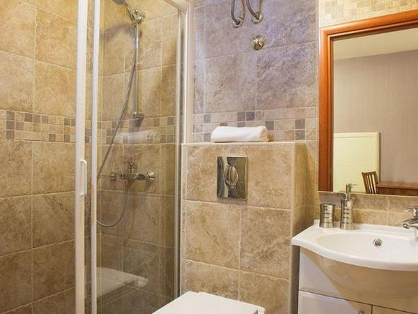 Apartments Milka & Miho : photo 7 de la chambre chambre double ou lits jumeaux avec balcon - vue sur mer