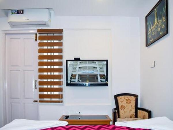 Phils' Residency & Banquets : photo 1 de la chambre studio avec balcon