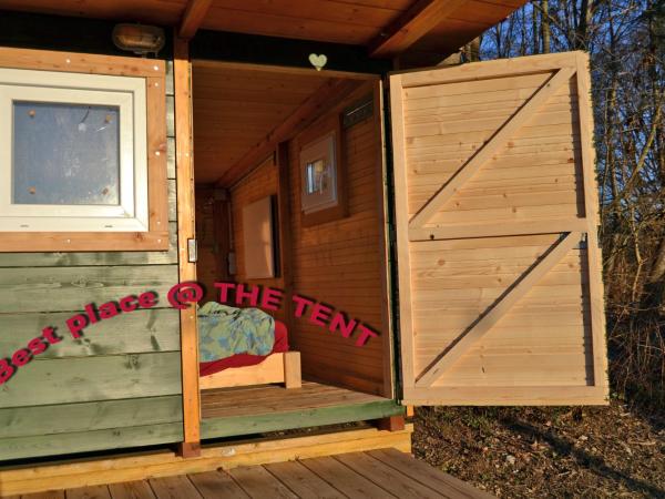 THE TENT - Youth Only - Buchung leider nur bis 30 Jahre möglich! : photo 4 de la chambre petite cabane