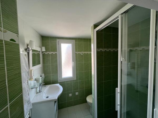 Manoir Du Parc (Adults only) : photo 10 de la chambre maison de ville 2 chambres avec sauna et jacuzzi privés - bâtiment indépendant