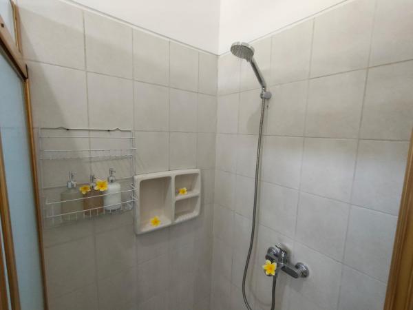 Ayodya Inn , Yogyakarta Lodging , Digital Nomads , Entrepreneurs Centre , CoWorking Space , CoLiving , Kost Lengkap , Exclusive Boarding House and Student Accommodation in Jogjakarta City Center ! : photo 8 de la chambre chambre double