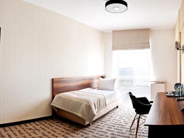 Hotel Piano : photo 6 de la chambre chambre simple