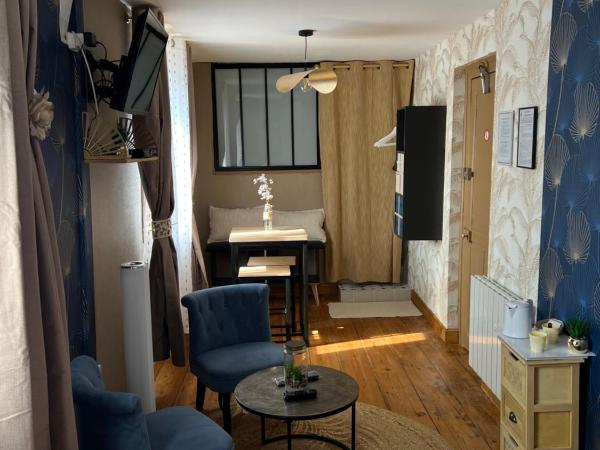 Chambre D'hôte Villa Maurice : photo 6 de la chambre chambre double avec salle de bains privative extérieure