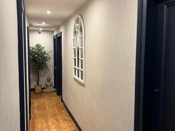 Chambre D'hôte Villa Maurice : photo 9 de la chambre chambre double avec salle de bains privative