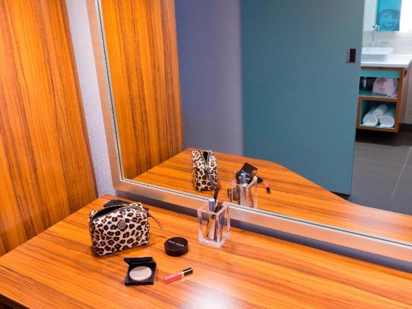 The Verb Hotel : photo 6 de la chambre chambre standard avec 2 lits queen-size