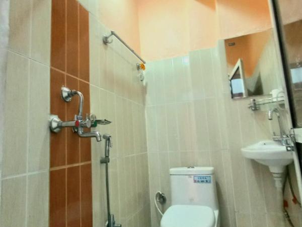 Hotel Aarjan And Restaurant : photo 3 de la chambre chambre double ou lits jumeaux deluxe avec balcon