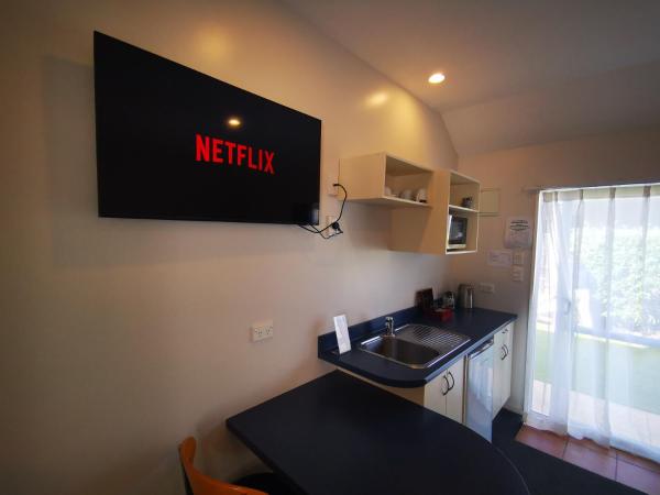 Airport Birches Motel : photo 2 de la chambre appartement 1 chambre