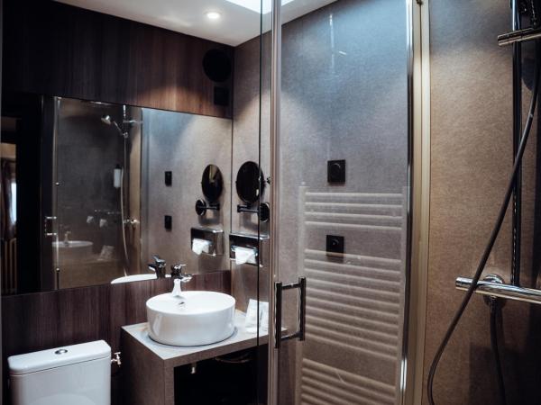 Hotel Le Dauphin : photo 3 de la chambre chambre double