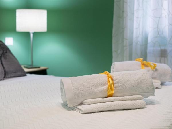 LE STANZE DI LUCA : photo 4 de la chambre chambre double avec salle de bains privative