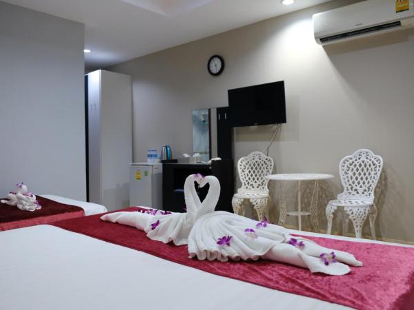The Beach Front Resort, Pattaya : photo 6 de la chambre chambre triple standard