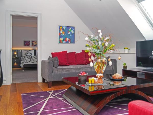 The Grand Mark Prague - The Leading Hotels of the World : photo 4 de la chambre suite easter