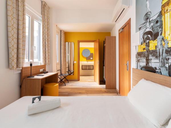 B&B Hotel Palermo Quattro Canti : photo 2 de la chambre chambre double