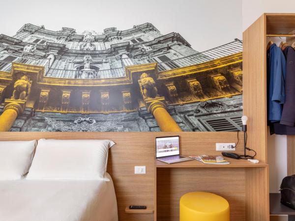 B&B Hotel Palermo Quattro Canti : photo 1 de la chambre chambre double