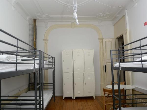 O2 Hostel : photo 3 de la chambre lit dans dortoir 6 lits